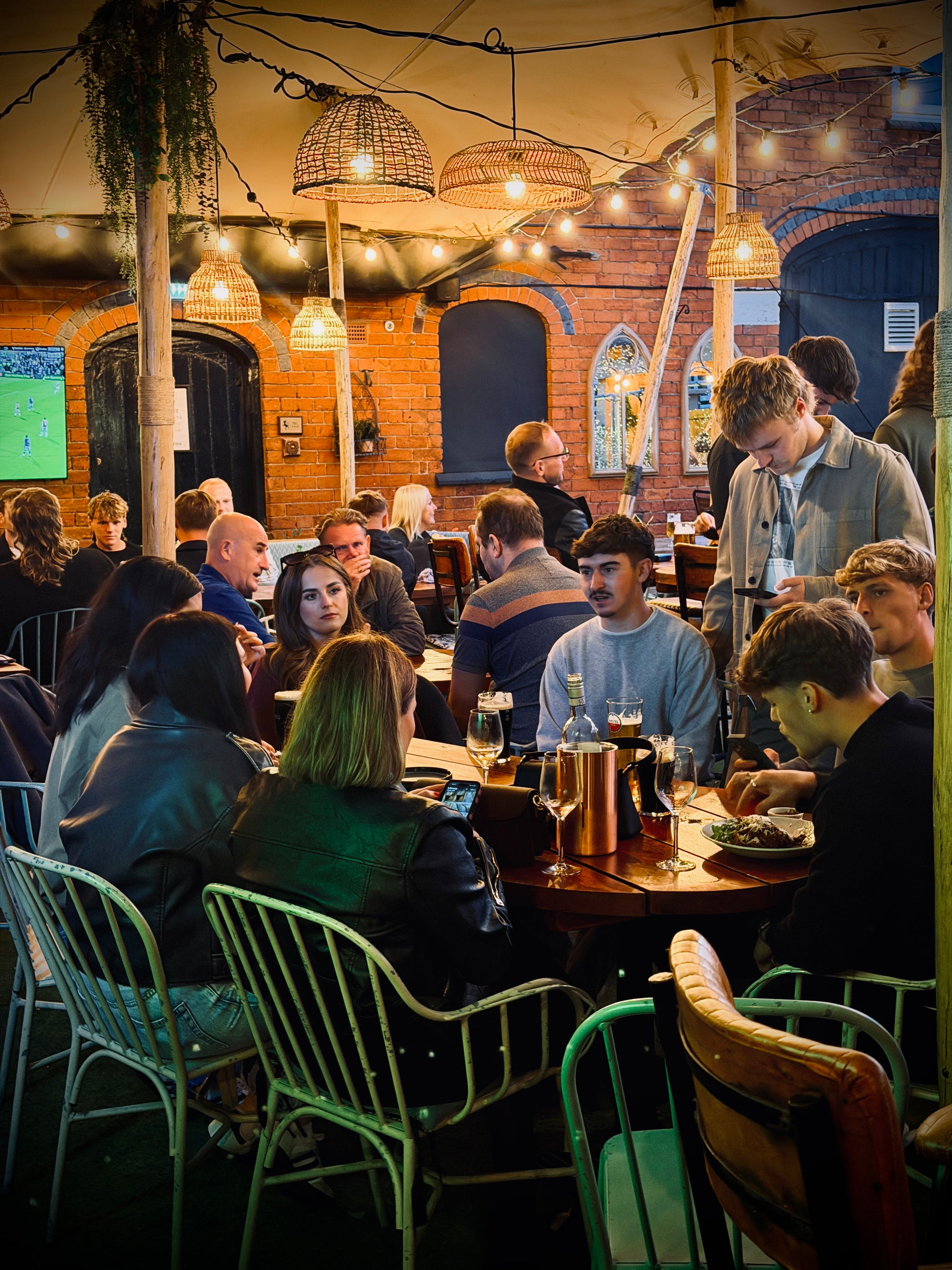 Street Food Sundays at The Hart in Redditch with independent street food, music and a lively courtyard atmosphere