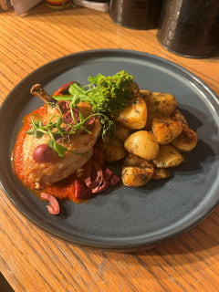 the_hart_mediterranean_chicken_roasted_potatoes_redditch